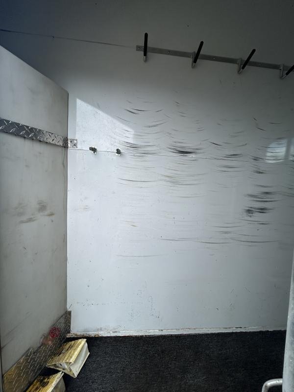 2000 Morgan Built 3 Horse Bumper Pull Horse Trailer - Image 13