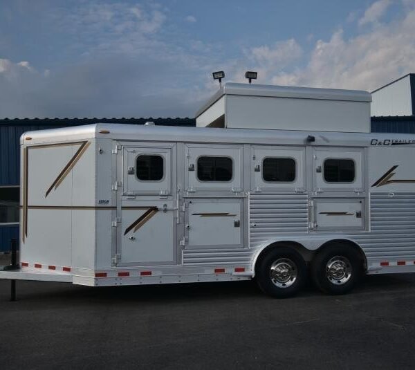 2008 C and C Trailers 4 Horse Bumper Horse Trailer