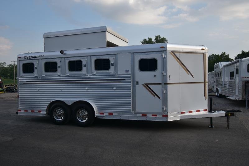 2008 C and C Trailers 4 Horse Bumper Horse Trailer - Image 2