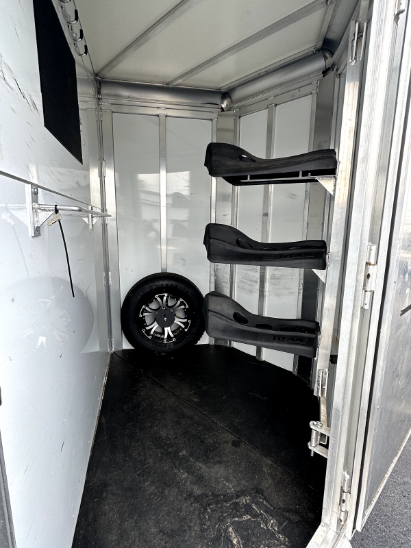 2021 Titan 2 Horse Trailer - Image 9