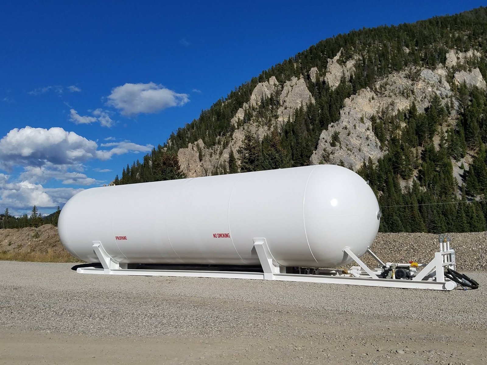 30000-Gallon-Skid-Tanks-USA.jpg Buy 18000 Gallon Skid Tanks Online ASME Storage Tanks on Skids - Image 1