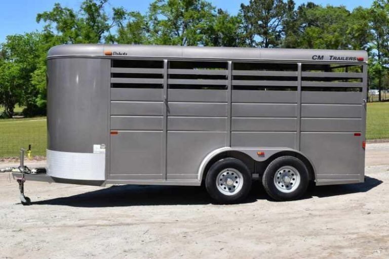 341679867_6034768359964130_5800732708000338107_n-768x512-1-1.jpg 2017 CM 3HSLBP 3 Horse Trailer - Image 1