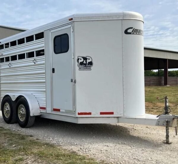 2013 model Cimarron 3 Horse Bumper Pull