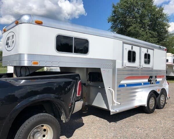 2004 4 Star gooseneck, slant load