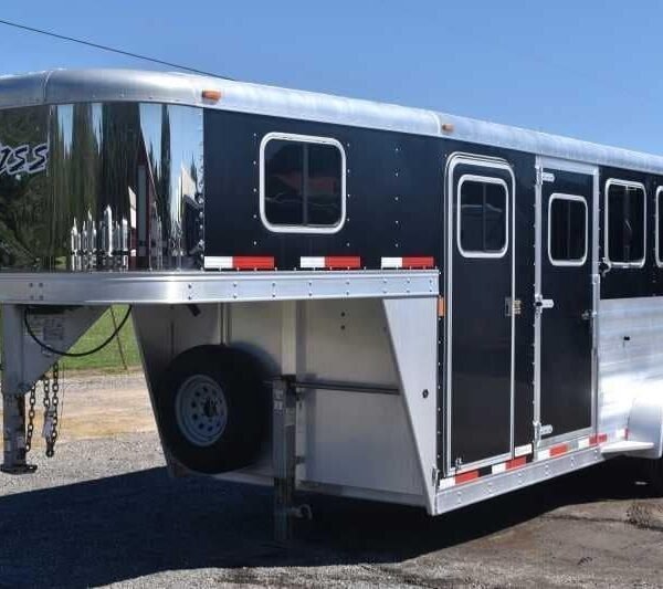 Used 2013 Exiss 6300 3 Horse Gooseneck