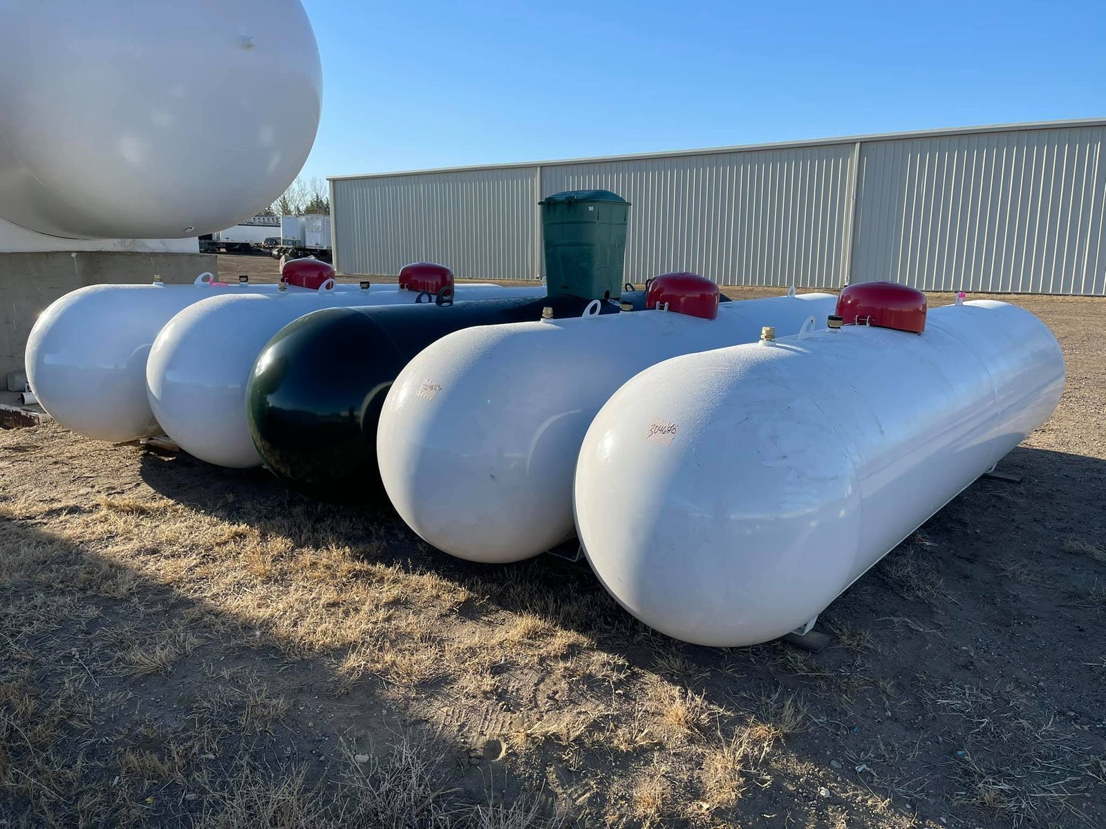 Buy-1000-Gallon-Propane-Tanks-Online-1.jpg Buy 1000 Gallon Propane Tanks Online Best ASME & DOT With Delivery - Image 1