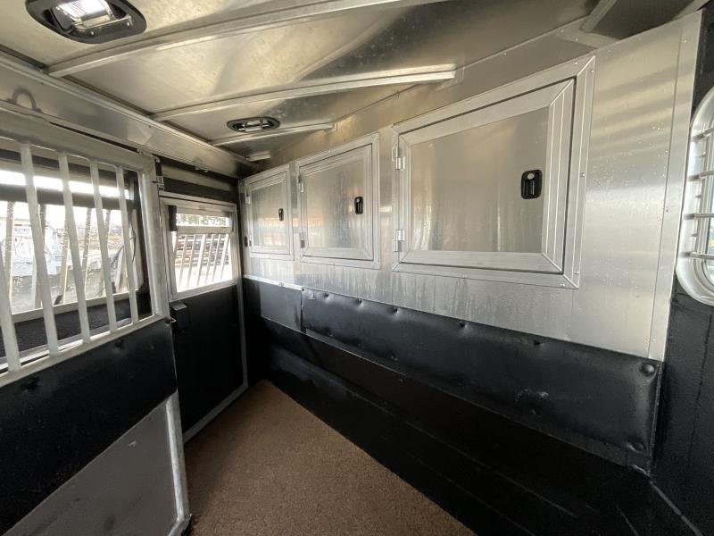 2014 Logan Coach RAZ4GNHDLQ 40′ 4 horse Razor GN Horse Trailer**WITH WALK IN CLOSET** - Image 44