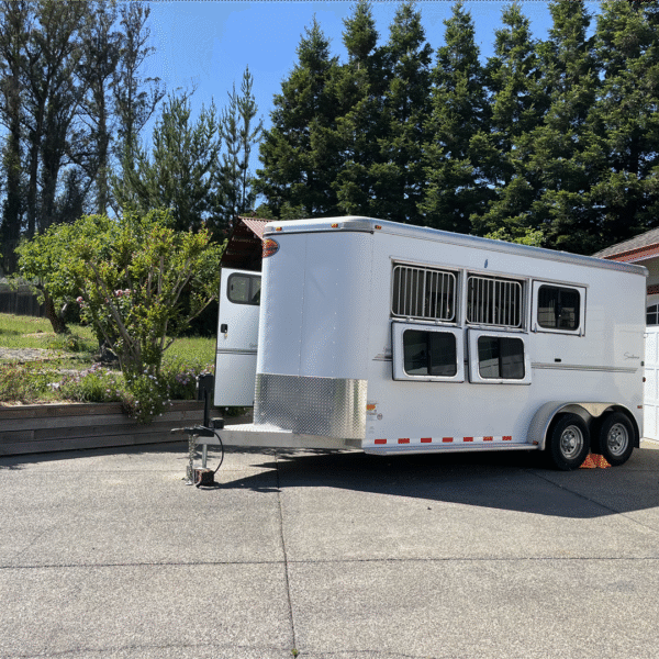 2013 Sundowner Trailers Sportman 3 Horse Triler